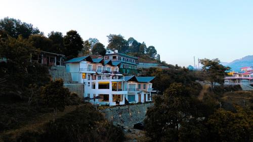 Bhimtal Station Balnéaire | The Barns Resort