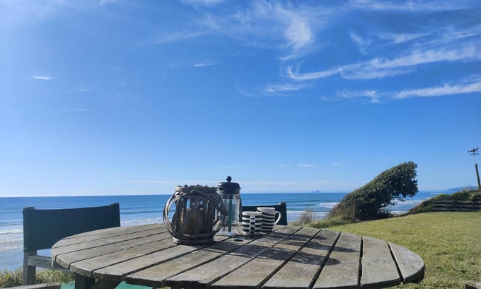 Pukehina Maison | The Beach Cottage