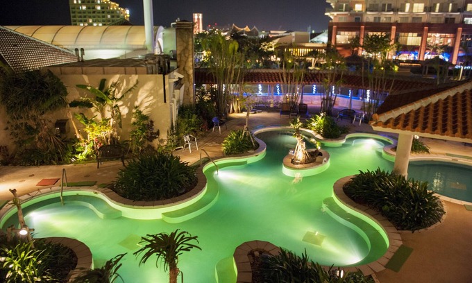 Mihama Hôtel | The Beach Tower Okinawa