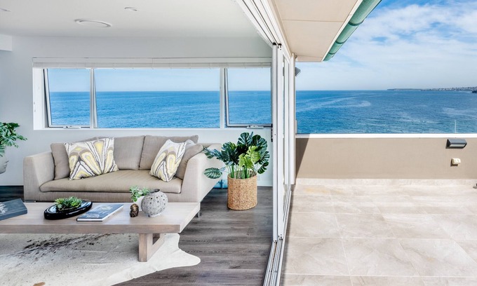 North Bondi Appartement | Penthouse spacieux sur la célèbre Bondi Beach de Sydney avec des vues spectaculaires