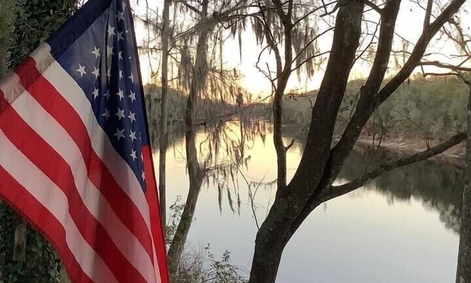 Mayo Maison | Le printemps est arrivé sur la rivière Suwannee