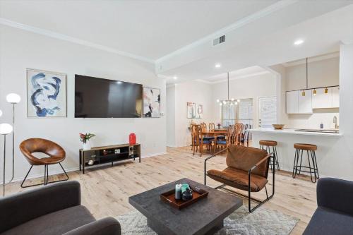 North Dallas Appartement | The Best of The North Dallas Area Pool & Patio