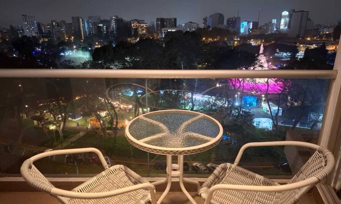 Santa Beatriz Appartement | La mejor vista, frente al circuito mágico de las aguas. incluye cochera.