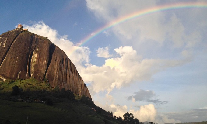 Guatape Maison | The best view of la piedra and direct access to the lake