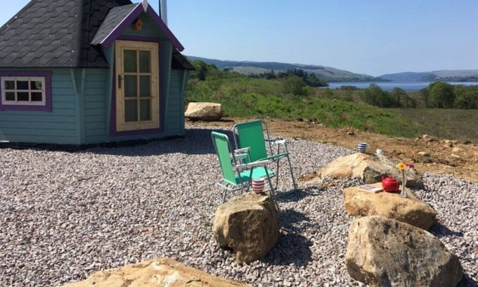 Dalmally Cabine | Cabane en bois romantique - Emplacement spectaculaire à Lochside - parfait pour les couples