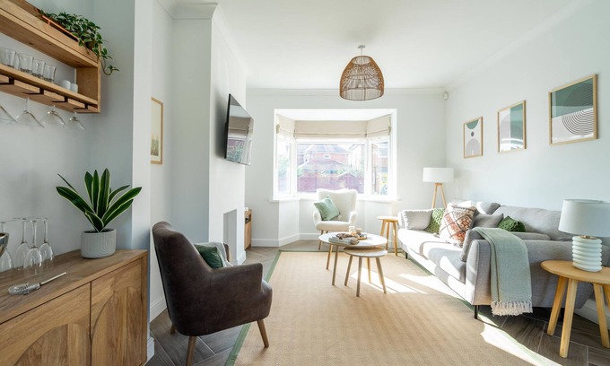 Heworth Maison | The Birdie- Sleeps 5 guests
