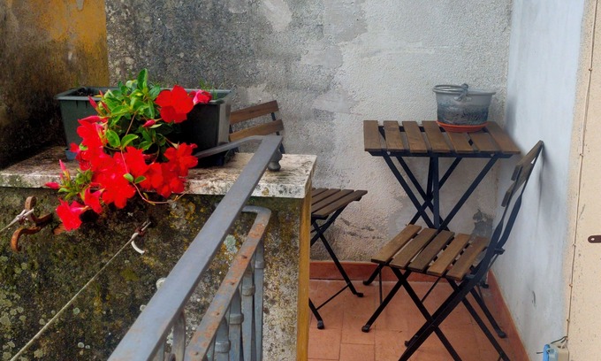 Licciana Nardi Maison | The Bishop's House