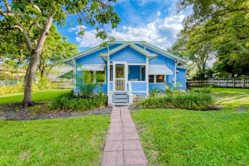 Tarpon River Maison | The Blue House