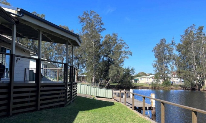 Sussex Inlet Maison | The Blue Lagoon - Waterfront Property