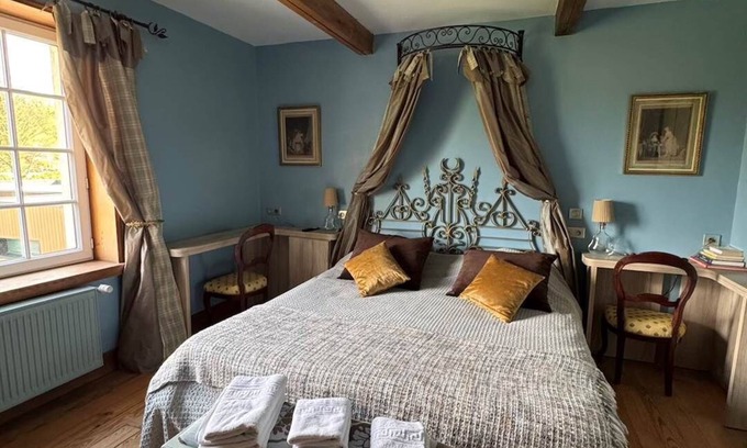 Echinghen Autre | * La Chambre Bleue *