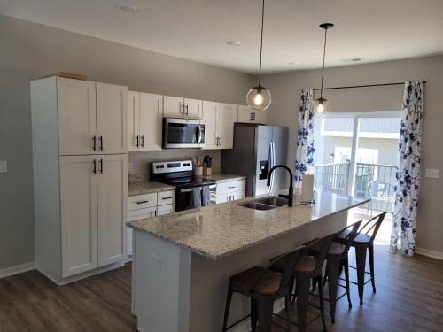 Elkhorn Maison | The BlueJay at Coventry Rows