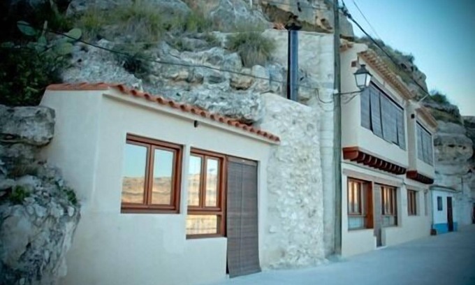 Alcala del Jucar Cottage | La Bodeguilla d'Alcala del Jucar. Gîte pour 6 personnes
