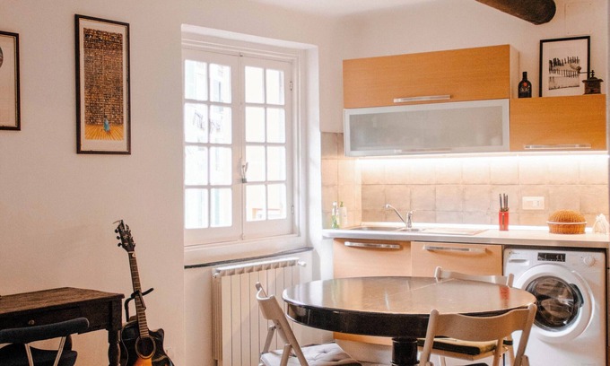 Pre Appartement | The Bright Nest Aquarium - Genoa Historical Center