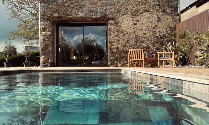 Loubajac Maison | The Buala barn with heated swimming pool