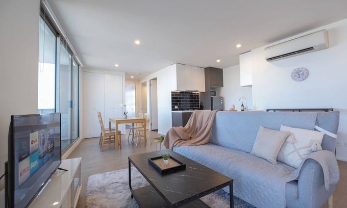 Maidstone Appartement | The building "Summus" is a promise of authentic Melbourne living, just 8km from the CBD