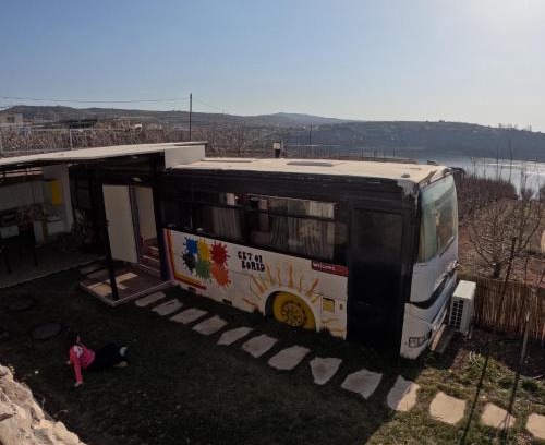 Masade Appartement | The Bus