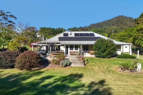Far Meadow Maison | The Byres