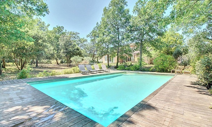 Maubec Maison | The Calavoun house in Provence