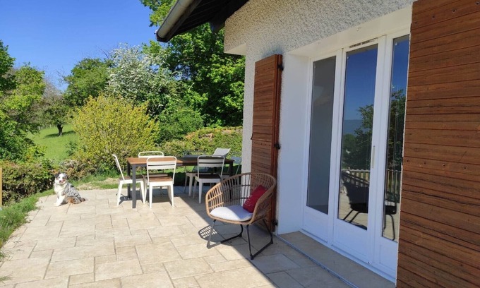 Nonglard Maison | The calm of the countryside with the benefits of Annecy's lake and mountains