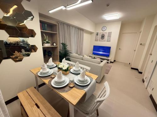 Malate Appartement | The Camden Place 2BR Haven Cozy Condo Apartment Unit