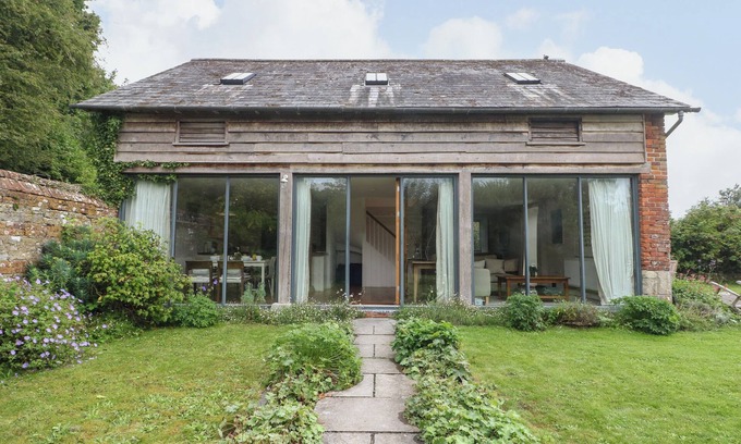 Ebbesborne Wake Cottage | La charrette, RIDGE