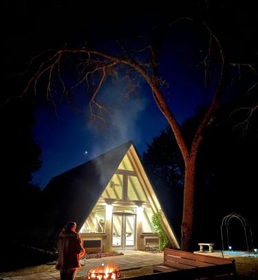 Canton Maison | The Casa Luna