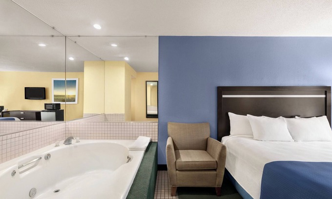 Auburn Hôtel | The Cayuga Inn at the Finger Lakes