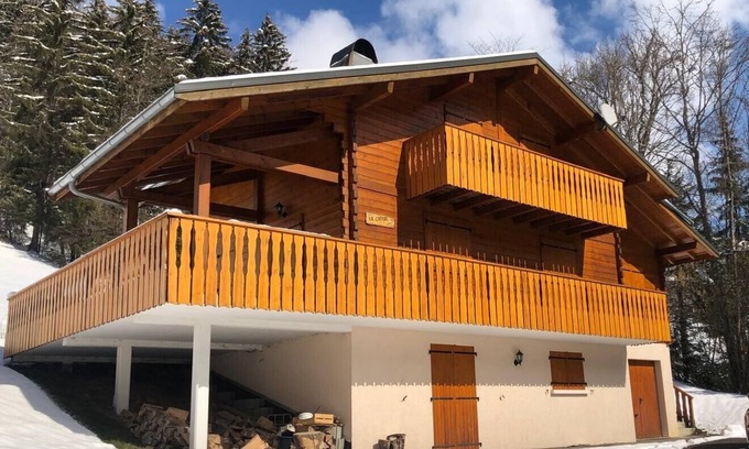 Abondance Chalet De Ski | The Chalet, Spacious 12 person chalet, Portes du Soleil, 5 minutes from the ski slopes, 15 minutes