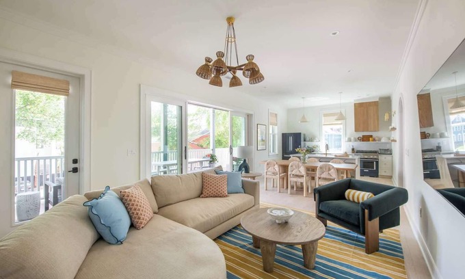 Cannonborough Elliotborough Copropriété | The Charlee Flats | Luxury 4BR Retreat, ADA Access