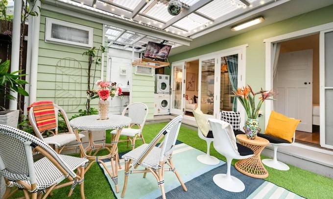 Redfern Maison | The Chelsea Cottage, Alfresco Living East Redfern