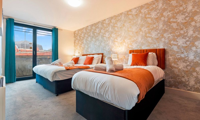Theatreland Birmingham Appartement | The China Town Suite