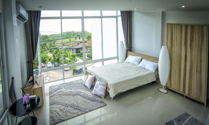 Nai Harn Appartement | The CHU cafe/guesthouse