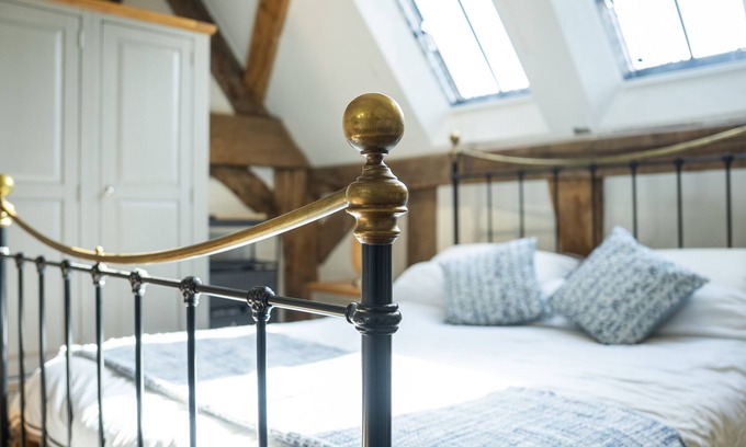 Alcester Maison | The Church Barn by Oracle