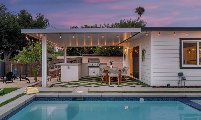 Bay Ho Maison | The Citrus Oasis
