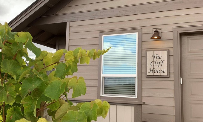 McMinnville Maison | The Cliff House à McMinnville, dans la région viticole de l'Oregon