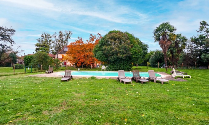 Osserain-Rivareyte Maison | The Coach House - Avec piscine partagée