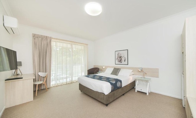 Cooee Bay Hôtel | The Coast Motel