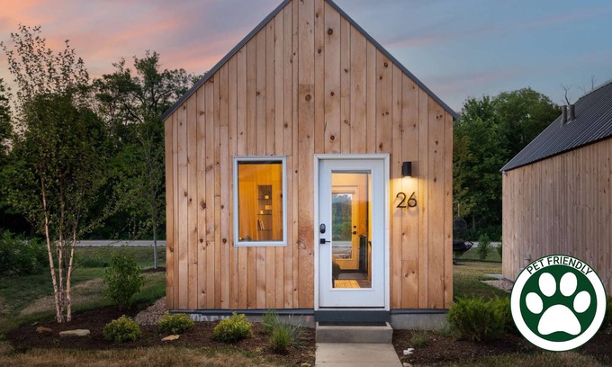 Ottawa Cabine | The Commissioner - Tiny Home