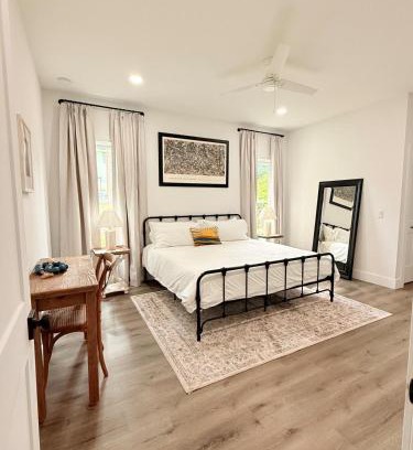 Lecanto Maison | The Connell Coop