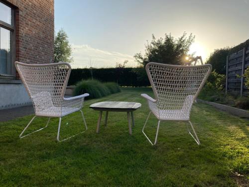 Lokeren Appartement | The Conservatory a cosy little holiday home- central between Gent Antwerpen Brussel & Brugge