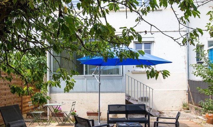 Besancon Maison | Le coquet maison, spacieuse et lumineuse avec jardin