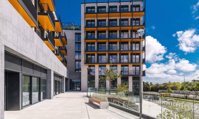 Stillorgan Appartement | The Cornerstone One by Dublin At Home