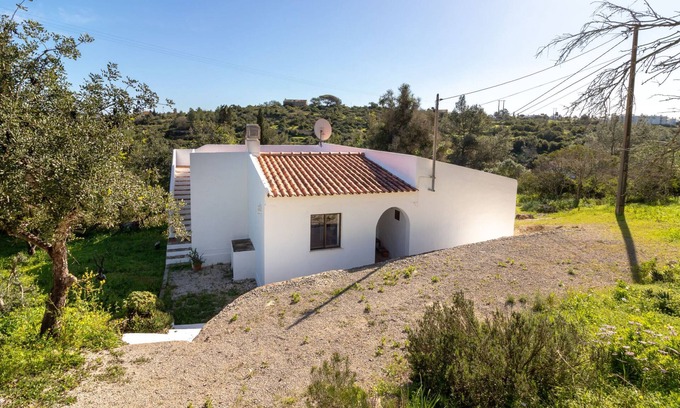 Poco Partido Maison | The Cottage - 2 Bed Villa 10 Minutes Walk to town