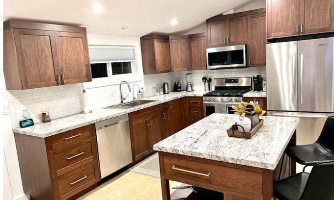 Noddin Maison | The Cottage at Harwood Farms #3462124. Also see the Bunkhouse VRBO # 4546130.