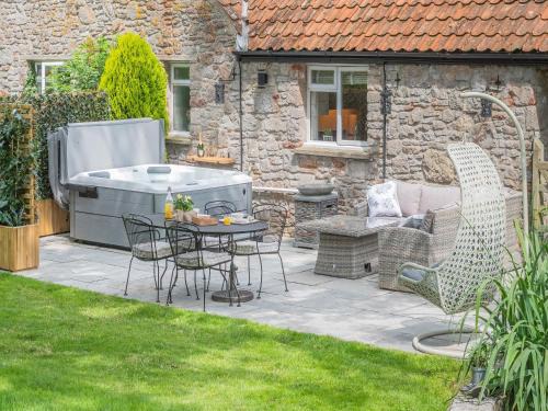 Langford Maison | The Cottage At West Brinsea Farm