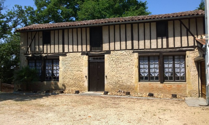 Aire-sur-l'Adour Cottage | les gites de castera LE NORMANDIE