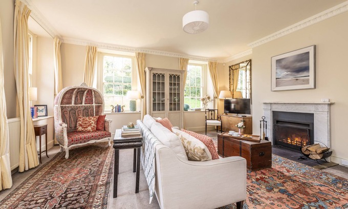 Holworth Appartement | The Courtyard House is a tasteful and beautifully appointed property