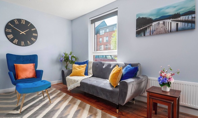 Muirhouse Appartement | The Cozy Atmosphere Lodge located just 3.5 miles away from the city center