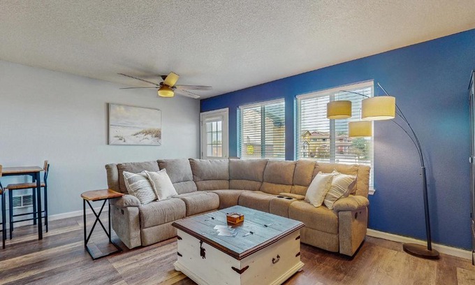 Long Beach Maison | The Cozy Coast