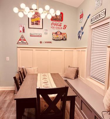 Springfield Maison | The Cozy Red Barn